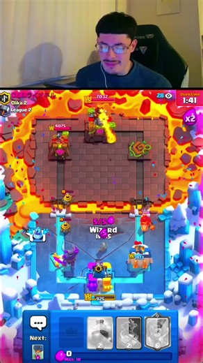 Live Highlights from Clash Royale Gameplay