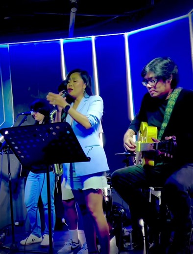 Halo - Beyonce (cover) ft. Yhet #acoustic #cover