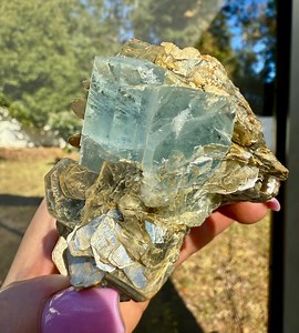 Aquamarine Crystal With Muscovite Specimen. - Etsy