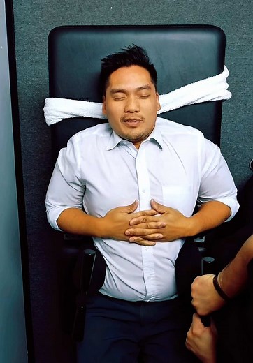 A Much Needed Ring Dinger®️ for the West Coast Ringer . . @Caponio Chiropractic Inc got my back! . . www.westcoastringdinger.com 3301 Watt Avenue Suite 400 Sacramento Ca 95821 (916) 483-3423 If you’re living, breathing and moving in gravity, the JOHNSON Y-AXIS ADJUSTMENT® aka the RING DINGER® is for you! We treat neck pain, back pain, herniated discs, headaches, extremity pain and more! We don’t do long term treatment plans, we get you better as fast as possible with as few treatments necessary.