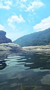 ශ්‍රී පාද වන්දනාවේ යන ඔයාට නොමිලේ Fish Pedicure එකක් කරගෙන Refresh වෙලා යන්න පුළුවන් ලංකාවේ ලස්සනම Natural Infinity Pool එක. අපේ රටේ ලස්සන ලෝකෙටම පේන්න Share කරන්න. ❤️ #infinitypool #naturalpool #explore #Foryou | EdCon Tours
