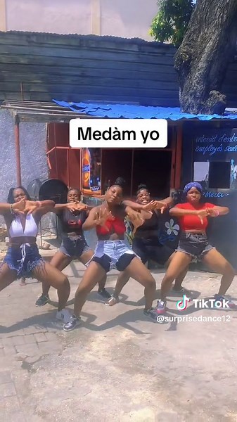 Surprise Dance officiel on TikTok