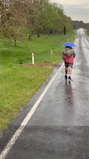 Happy Wednesday guys 🙌 Here’s a couple of clips from my Adelaide walk. As you can see — rain, hail or shine — I walk in any condition. Like I’ve said before, putting myself in these situations reminds me that the pain I feel is nothing compared to the pain families and friends go through after losing a loved one to suicide. Speak out, guys. You’re never a burden. You’re not alone. It’s okay not to be okay. Much love to you all — have a ripper hump day ♥️♥️😊😊 #rain #determination #walk #determ
