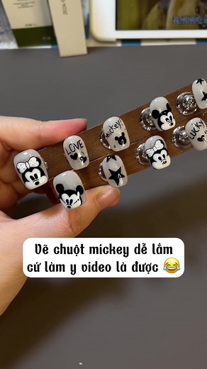 Mickey Mouse Nail Designs Tutorial