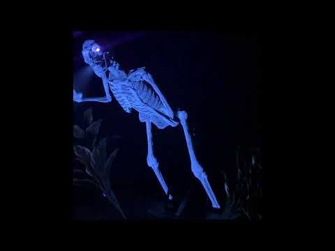 DC Props - UV Bushwacker Extreme