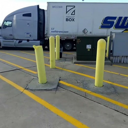 You won't believe it! Lot Lizards 🦎 in 2024. Truck Stop in America like you've never seen it.