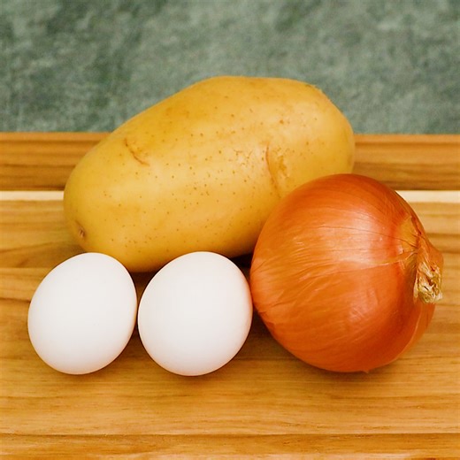 Delicious egg and potato recipe. Cheap and easy breakfast. | Cookery Recipes