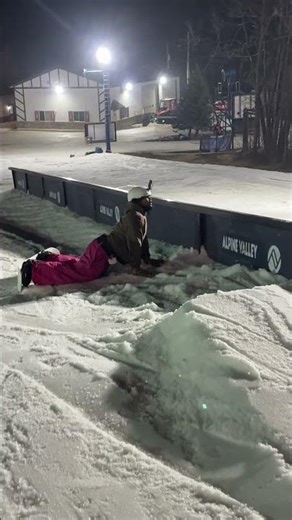 🏂Worlds Most Flexible Snowboard vs 60ft Rail😭💀(like & share for my POV) #snowboarding #fail #rail