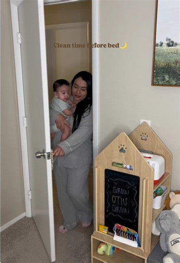 Efficient Night Time Cleaning with Tineco GO H2O Vacuum