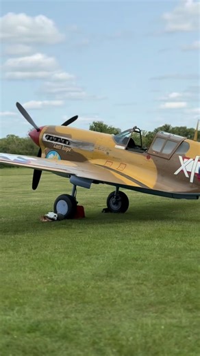 The Fighter Collection’s Merlin equipped Curtiss P-40F Warhawk. When the Rolls-Royce engine was fitted to the P-40, it was without the two-stage blower that would equip the Mustang, and the performance gain beyond the Allison V-1710 was not that significant #warbirds #ww2 #ww2history #curtiss #warhawk | Daniel J Wheatcroft