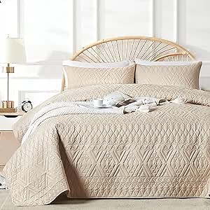 Full/Queen Size Quilt Bedding Set,Beige Lightweight Microfiber Soft Bedspread,Modern Style Geoetric Pattern Coverlet Set for All Seasons,3 Piece(1 Quilt,2 Pillow Shams)