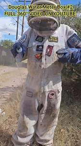 Douglas Water Meter Box #2 #honeybee #killerbeeguy #killerbee #invasivespecies | Killer Bee Guy