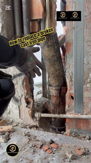 How to replace a broken cast iron pipe#Plumbing #DIY #LeakRepair #HomeImprovement #ToiletFix #Shorts