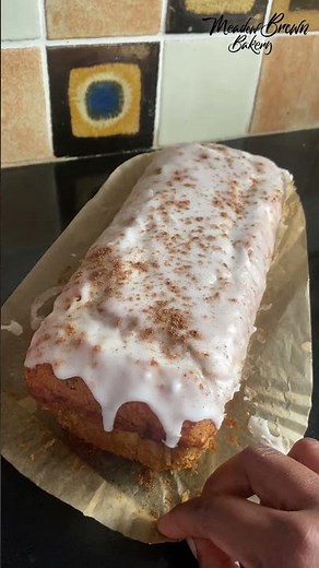 What icing goes with banana cake : Banana cake icing without cream cheese :Easy frosting banana cake