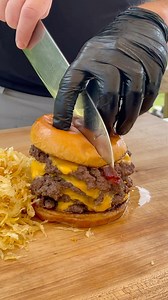 The 4x4 Smash Burger | Grillnation