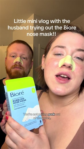 Little mini vlog with hubby to show up the Biore bubbling nose mask!! And this stuff feels so good and is so easy to use!! Biore is always killing it with the skin care so it’s no surprise!! #minivlog #skincare #biorebubblingnosemask #biorenosemask #nosestrips