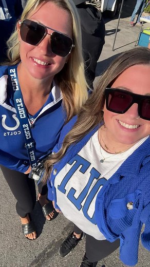 Sara Lumsdon (@sara_lumsdon)’s videos with Fly over States - Jason Aldean