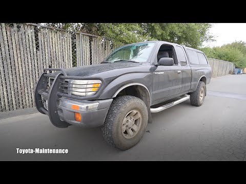 Toyota Tacoma with cool Brush Grille Guard