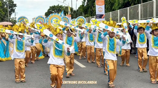 Vibrant celebration of culture and tradition at the Peñafrancia Voyadores Festival!❤️💛🧡💜💙💛💚🤎 🎉 Experience the ultimate street dance showcase in Naga City, where every move tells a story of devotion and heritage. 💃🕺 🎥- Centrong Bicolandia Gadget: iPhone Naga City Government Naga City Tourism #Nagayon365 #Nagayon365Contest #NagaCityTourism #CentrongBicolandia #StreetAndPilgrimsDanceCompetition #PeñafranciaFestival2024 #Peñafrancia100 #Peñafrancia2024 #NagaYon #NagaCityTourism #Voyadores