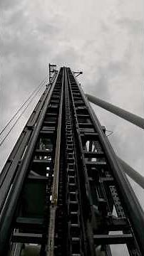 The strongest coaster with a maximum drop angle of 121 degrees (Japan's largest)! Takabisha / Fuj...