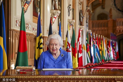 英女王伊丽莎白二世的传奇一生：上树是公主 下树成女王