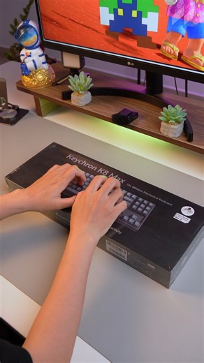 3.3K views | Trên tay nhanh bàn phím Keychron K8 Max với khung được làm từ nhôm, xem thử âm có đầm không hen  #MemoryZone #Keychron #KeychronK8Max #xuhuong #unboxing | MemoryZone | Facebook