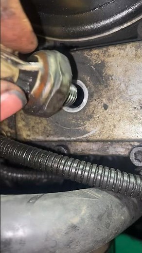 How To Check HPOP Oil 7.3 Powerstroke!