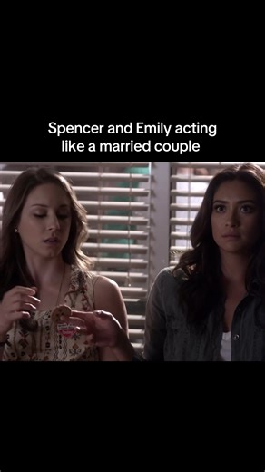Spencer and Emily: A Pretty Little Liars Edit