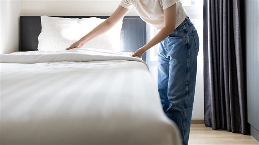 How to make your bed like a pro: A step-by step guide