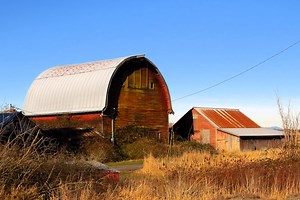 Round Roof Barn