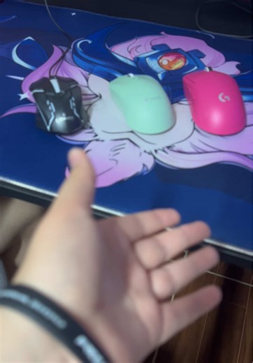 Comparação de Mouses Gamer: Logitech vs. Alternativas Baratas