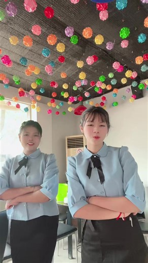 #ကျည်စားသလား #Win&Win hotpotဆိုင်မှဝန်ထမ်းလေးများ#လာရောက်အားပေးဖို့ဖိတ်ခေါ်အပ်ပါသည်။ #mandalay #yummyyummy