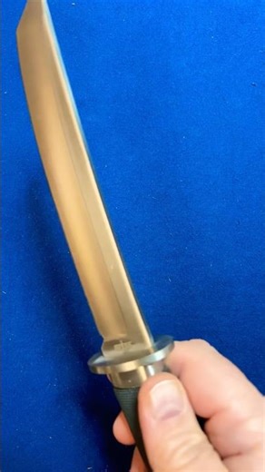 Sick Fixed Blade Tanto from STec! #edc #cutlery #blade #edcknife #bowieknife #tacticalknife