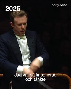 SLUTET PÅ EN ERA. Daniel Harding har varit Sveriges Radios Symfoniorkesters chefsdirigent sedan 2007, längre än någon annan före honom. Den 22 och 23 maj är det dags för de sista konserterna tillsammans i Berwaldhallen – och det är en smått otrolig era som nu får sitt avslut. Se hela videon om det långa kärleksfulla samarbetet på berwaldhallen.se/play -- THE END OF AN ERA. Daniel Harding has been the Music Director of the Swedish Radio Symphony Orchestra since 2007, longer than anyone before him