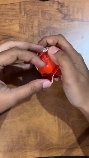 Unboxing Kinder Joy Funko Pop: Batman Edition