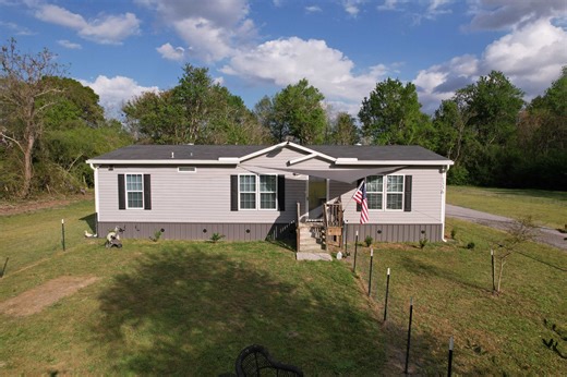 1336 Earle Rd, Andrews, SC 29510 - MLS 2607919 - Coldwell Banker