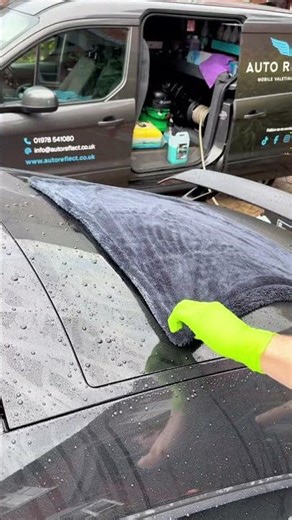 1dot Sahara XL Car Drying Towel - 1 Swipe Is All It Takes