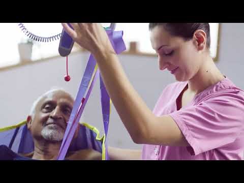 System2000 Maxi Sky 2 transfer a resident to bath using Ceiling Lift | Hygiene | Arjo Global