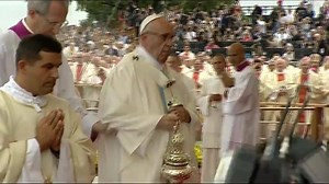 48K views · 491 reactions | Pope Francis tripped on a step at the...