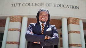 Mercer allowed Class of 2022 graduate Brandon J. Wright to be his genuine, authentic self. Now armed with a Ph.D. from the Tift College of Education at Mercer University, he hopes to inspire students to become change makers who will impact others as well. #Mercer2022 | Mercer University