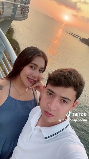 Playita. 🌊🩵🌴😍#viajes #playa #novios #fyp #viral @abraamxo