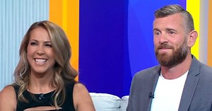 Bride signs love song to her deaf groom in beautiful wedding day surprise