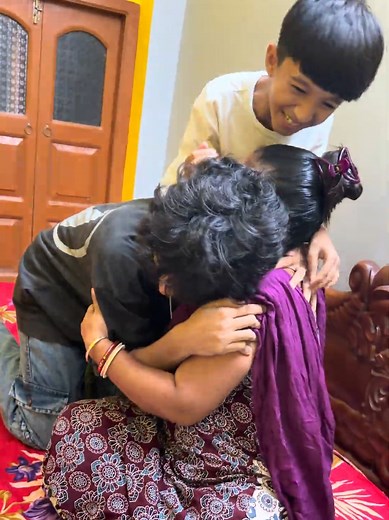 4 Million Subscribers Complete 🥹🥳 thank you everyone 🥺🥺 krish and Kishore Mondal . . . . . #tranding #tranding #tranding #tranding