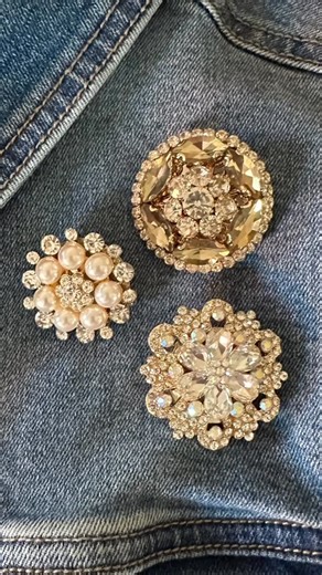 Handmade Happy Hour on Instagram: "Create rhinestone brooches with buttons and jewelry making supplies. These were all under 3 dollars to make and they look so cute on a jean jacket. I like to layer a few up for impact. Love the rhinestones! #jewelrymaking #brooches #crafts #tutorials"