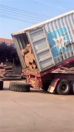 BRO… The WAY These Logs Come Out Is WILD 🤯🔥