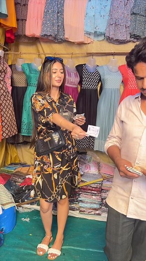 Pooja Vaghela on Instagram: "The walk of shame at the end has me in stitches  Ft my friends taking the piss out of me as usual  ly and ur laughs @_aditiiii.x @aryan_nyk • • #payingabroad #india #shopping #market #reelitfeelit #oops #reelkarofeelkaro #comedy"