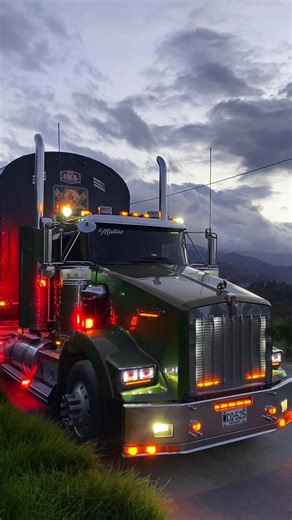 ##mera #elgancia #solocarroexotico💥 #kenworth #t800kenworth🇨🇴🇨🇴🇨🇴🇨🇴🇨🇴🇨🇴🇨🇴🇨🇴🇨🇴🇨🇴 @san_.tiago0🦈🍓 @Ronny Gil @Andres Truck 📸 @Arley_Castillo💸 @Andrey_Forero. @Brayan Gil