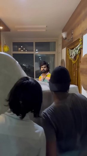 Business Analyst = Problem Solver + Tech Translator  They find what’s broken in a business and help build the right software to fix it — without writing code! Want to be the bridge between business & tech? Start your journey now. . . . . #businessanalyst #careerchange #nonittoit #sittraining #itjobs | Switch2ITJobs | Facebook