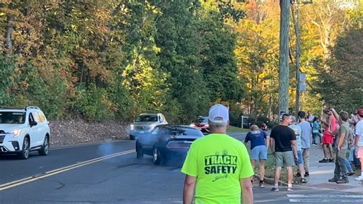 We always say at our shows, American Muscle Car Club does not promote burnouts, but we Love watching them…🤣 Let see some burnouts…🙂👍 | American Muscle Car Club