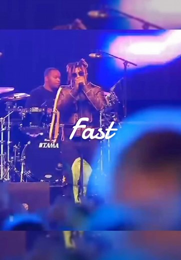 I been living fast, fast, fast, fast #juicewrld #999 #lljw #rip #juicewrldlyrics #juicewrldfan #liveconcert #fast